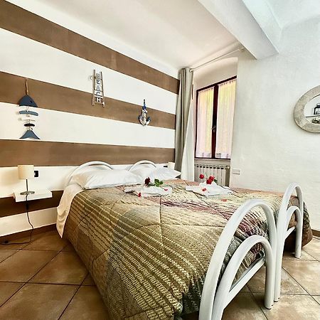 Ubetty Village Center Two-Bedrooms Apartment 5Terreparco Riomaggiore Exteriör bild